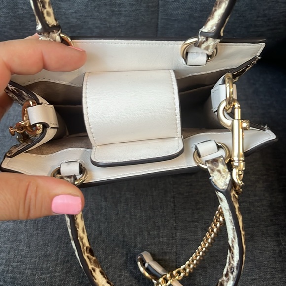 Small Coach bag with removable shoulder strap. Brand new without tags. - Picture 5 of 7